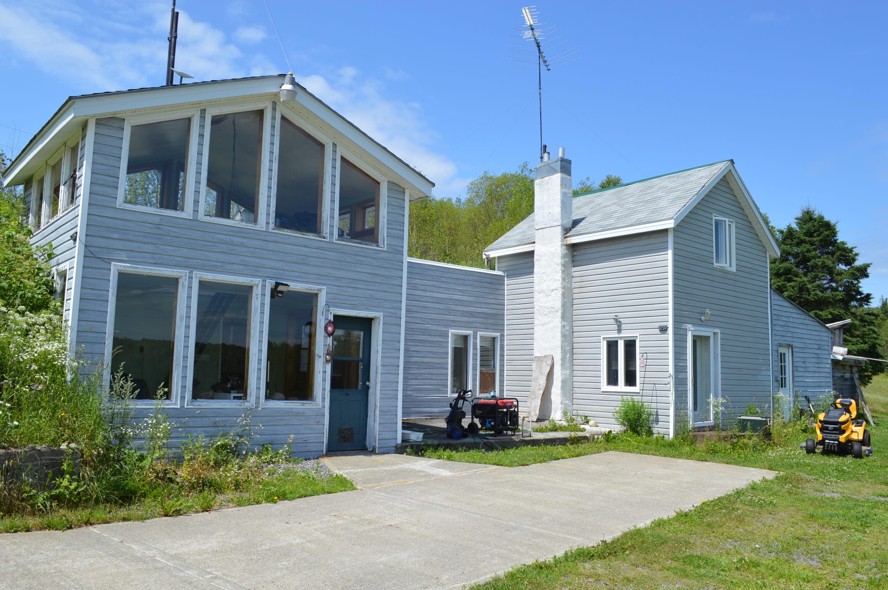 196 Aspen Road Madawaska, ME 04756 - Photo 6 of 47 House