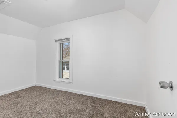 $280,000 | 1027 Fulton Street East, Grand Rapids, MI 49503
