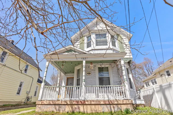 $280,000 | 1027 Fulton Street East, Grand Rapids, MI 49503