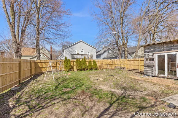 $280,000 | 1027 Fulton Street East, Grand Rapids, MI 49503