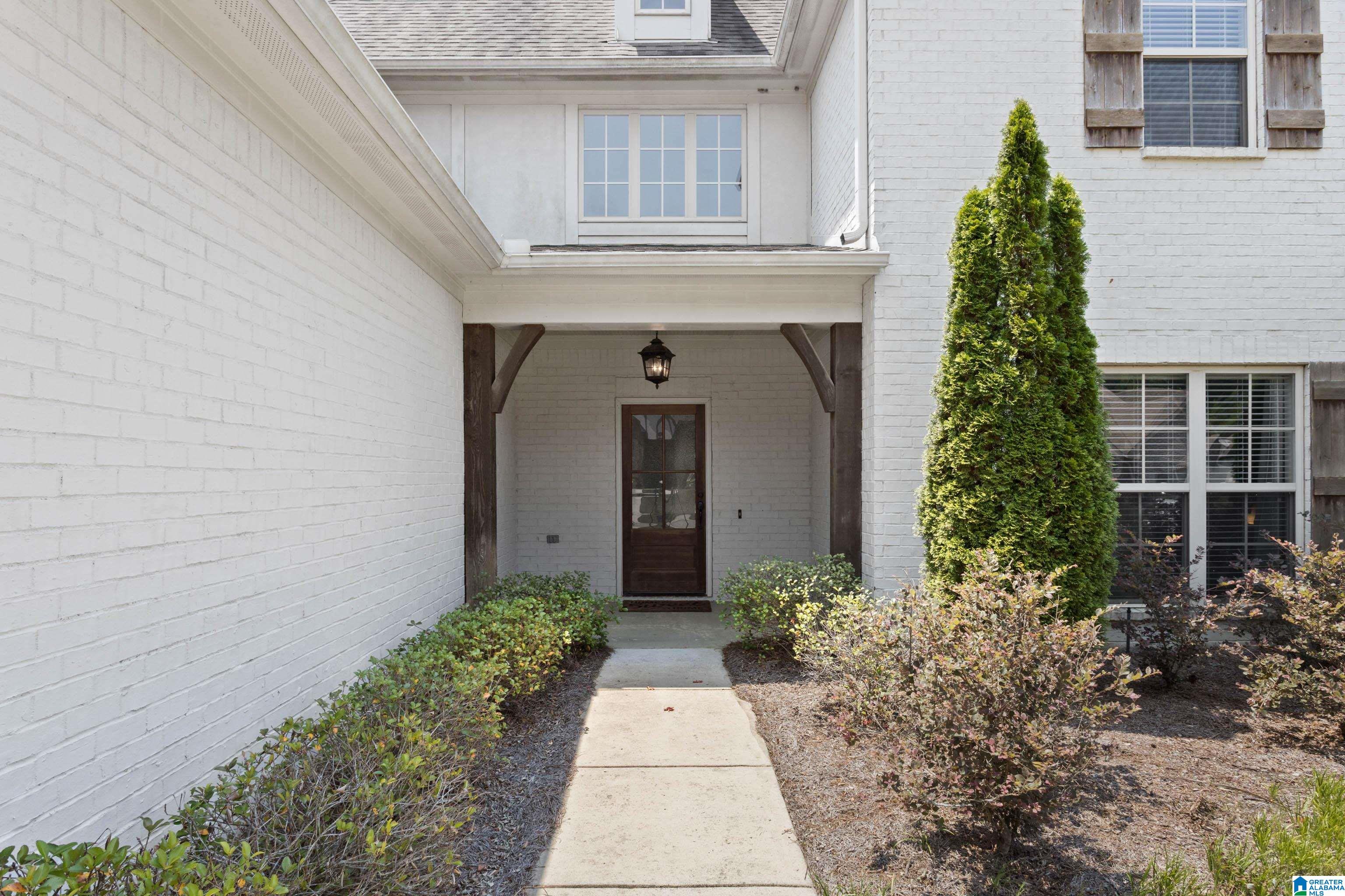 369 Strathaven Drive Pelham, AL 35124 - Photo 8 of 57