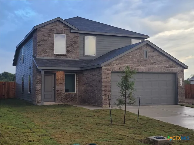 $1,950 | 3310 Noir Lane, New Braunfels, TX 78130