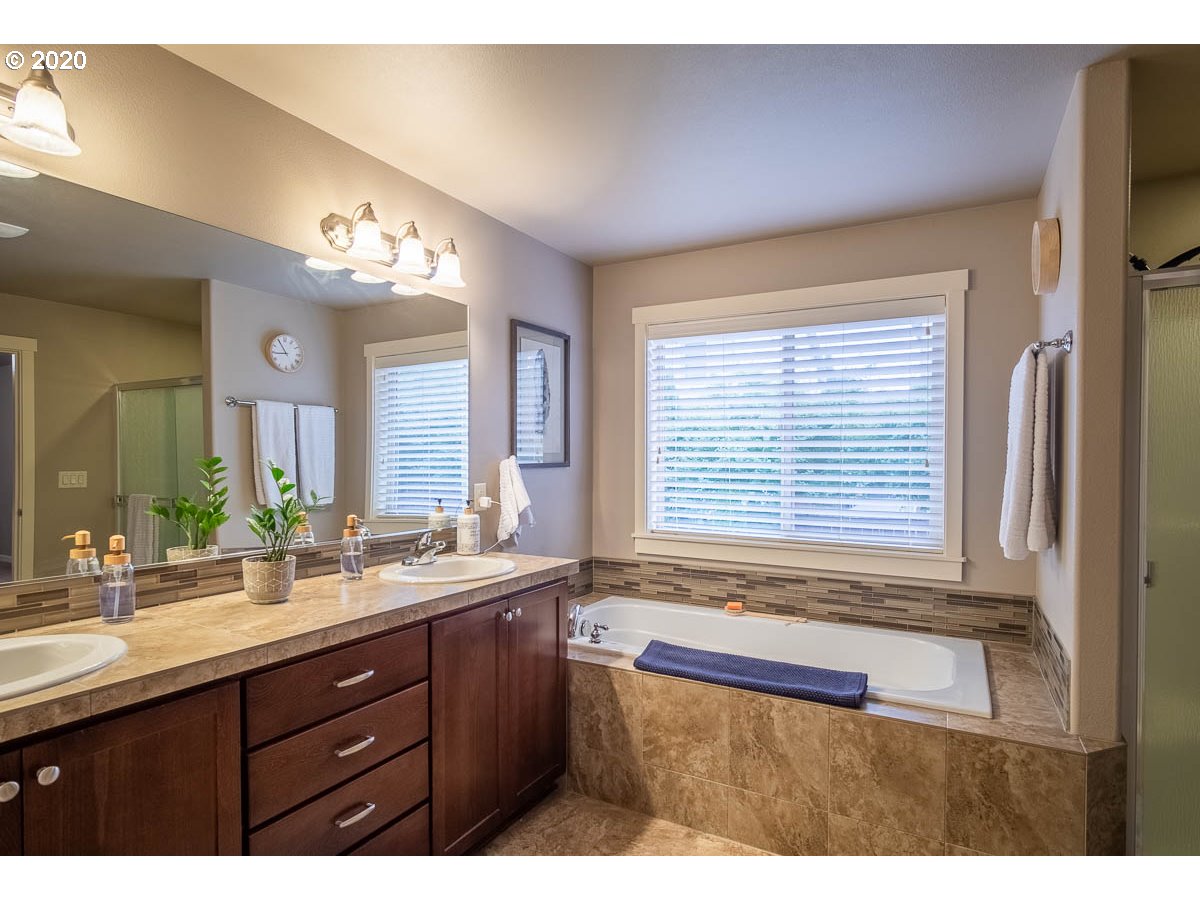 4005 North 5th Way Ridgefield, WA 98642 - Photo 17 of 28 Gallery Image 17