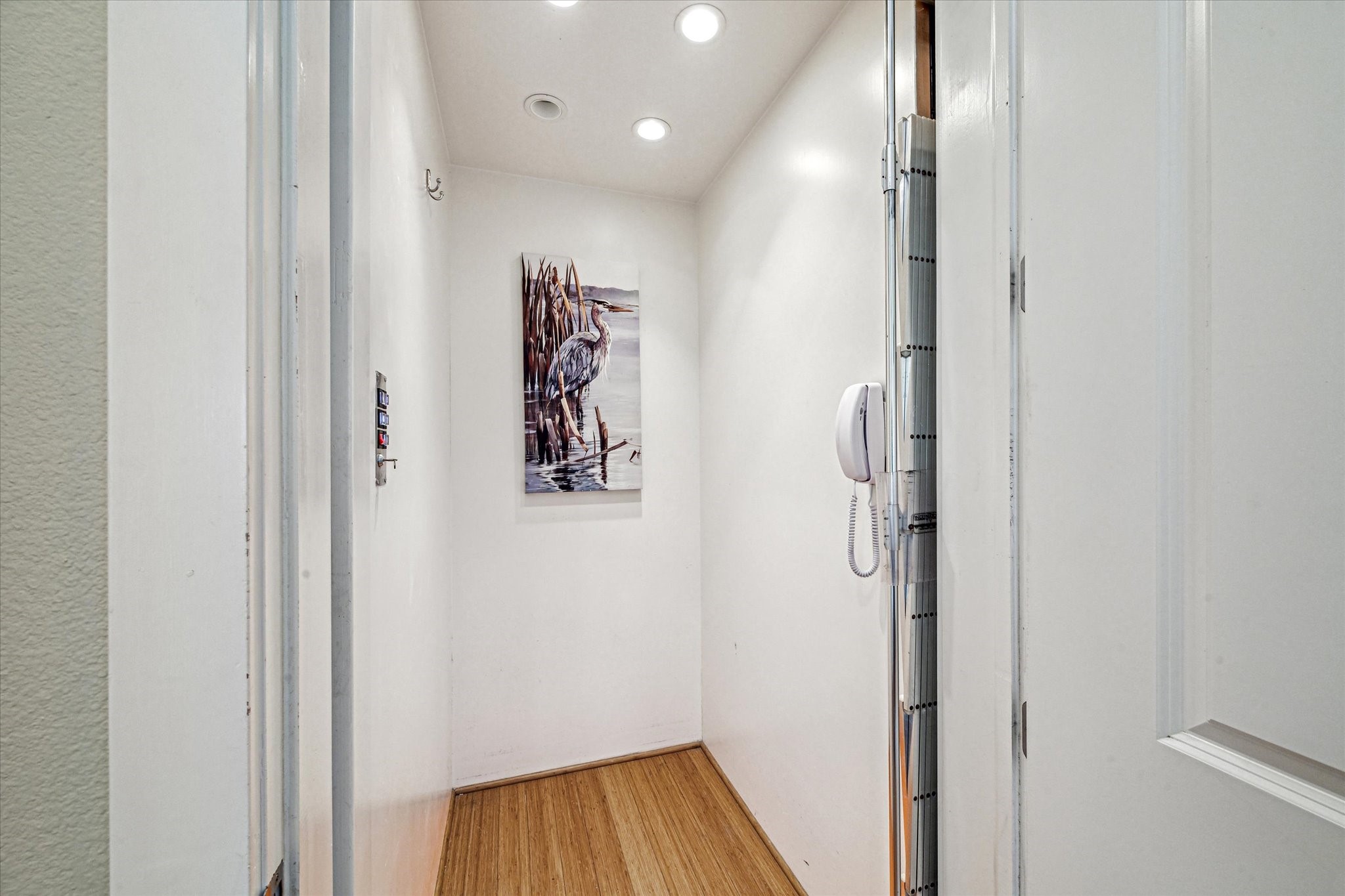 1 Shell Key Hitchcock, TX 77563 - Photo 24 of 50 Enjoy the convenience of elevator access to all three levels