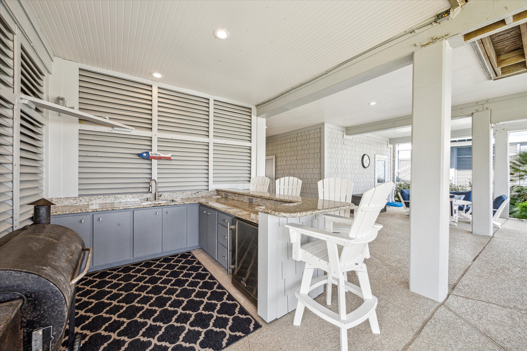 1 Shell Key Hitchcock, TX 77563 - Photo 45 of 50 a kitchen with a sink and cabinets