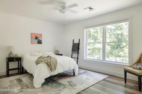 $825,000 | 25 Maple Hill Ridge, Red Hook, NY 12571