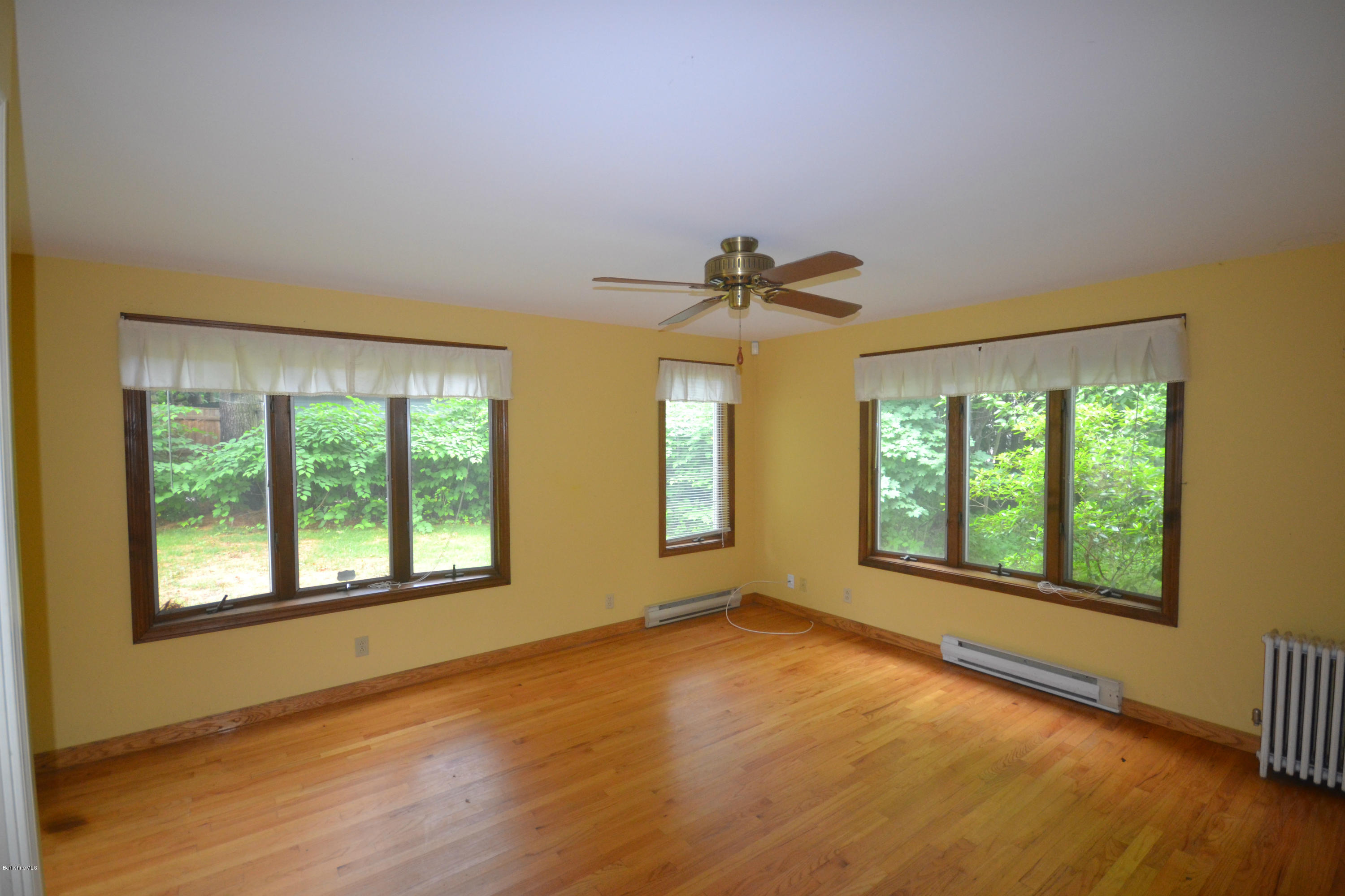 103 Hancock Road Pittsfield, MA 01201 - Photo 3 of 20 Living Room
