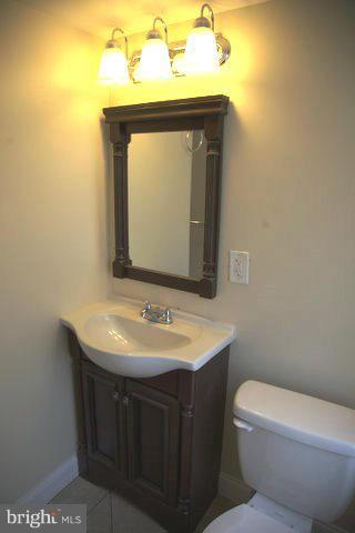 4106 Fordleigh Road Baltimore, MD 21215 - Photo 18 of 30 Bath