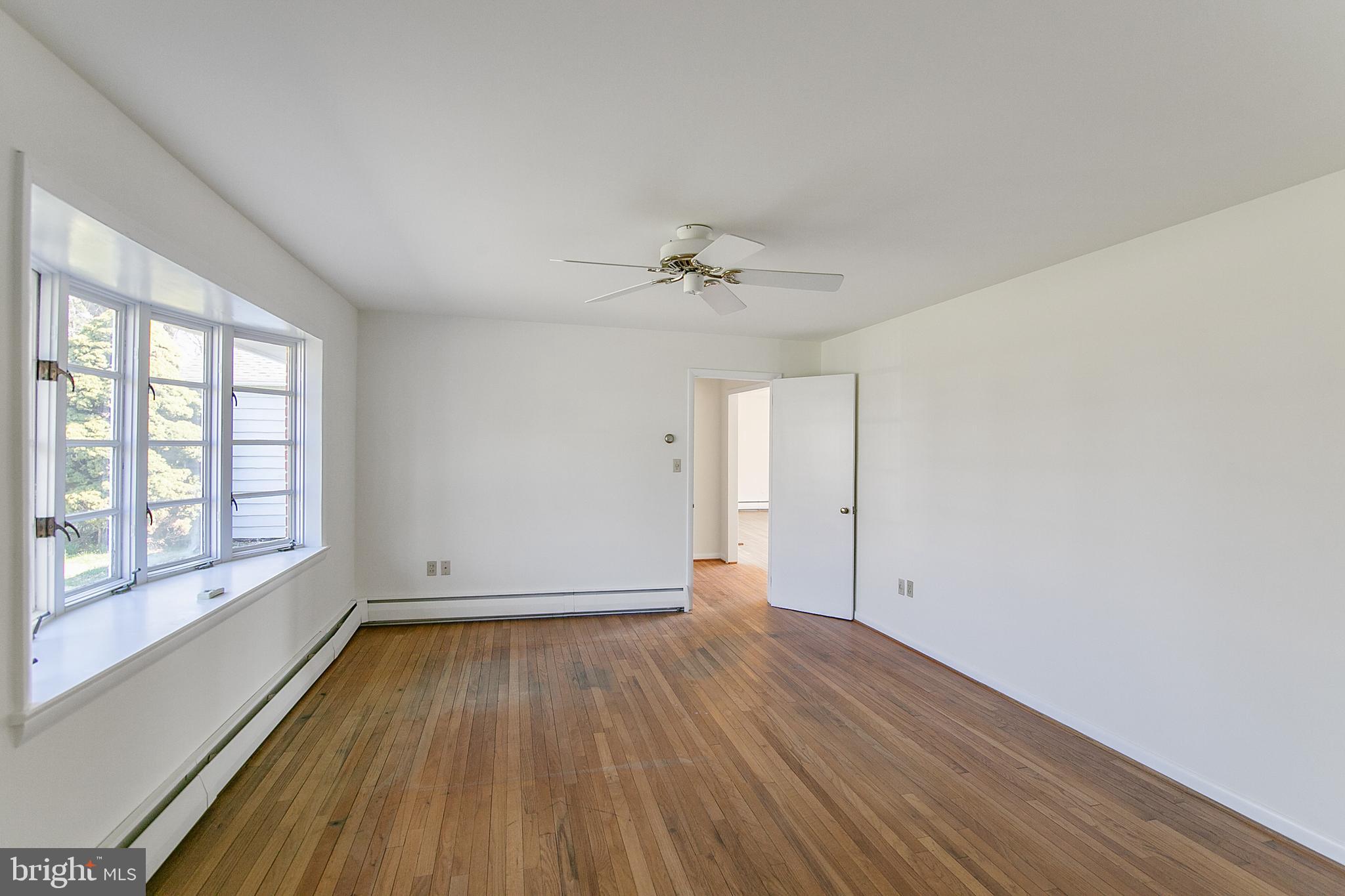 3611 Petersville Road Knoxville, MD 21758 - Photo 24 of 50 FAMILY ROOM OFF KITCHEN