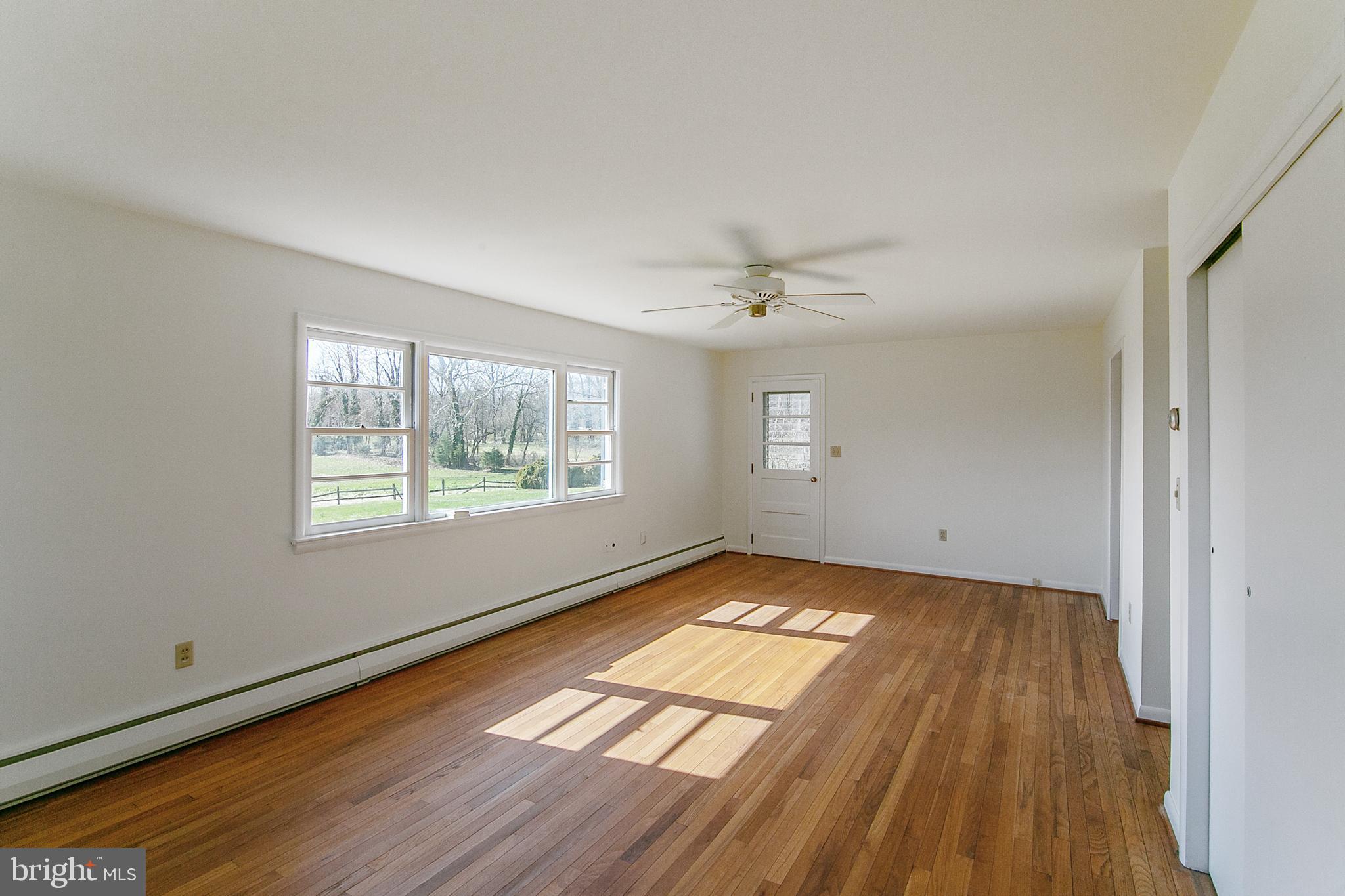 3611 Petersville Road Knoxville, MD 21758 - Photo 34 of 50 MASTER WITH LARGE WINDOW AND DOOR TO REAR GARDEN