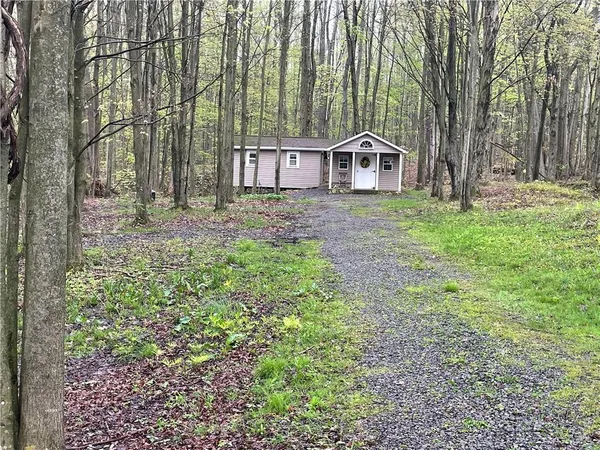$67,500 | 20 Hickory Road, Greenville, PA 16125