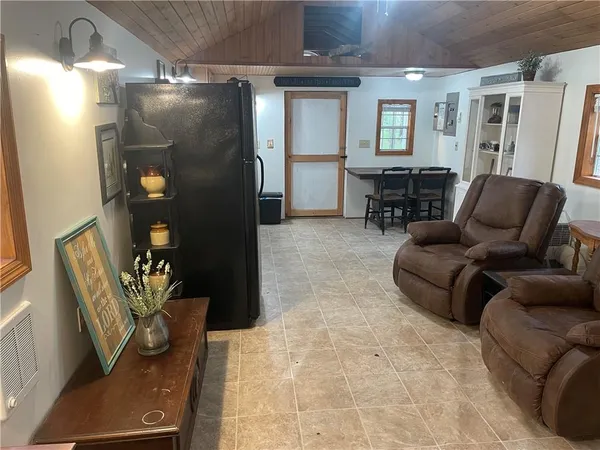 $67,500 | 20 Hickory Road, Greenville, PA 16125