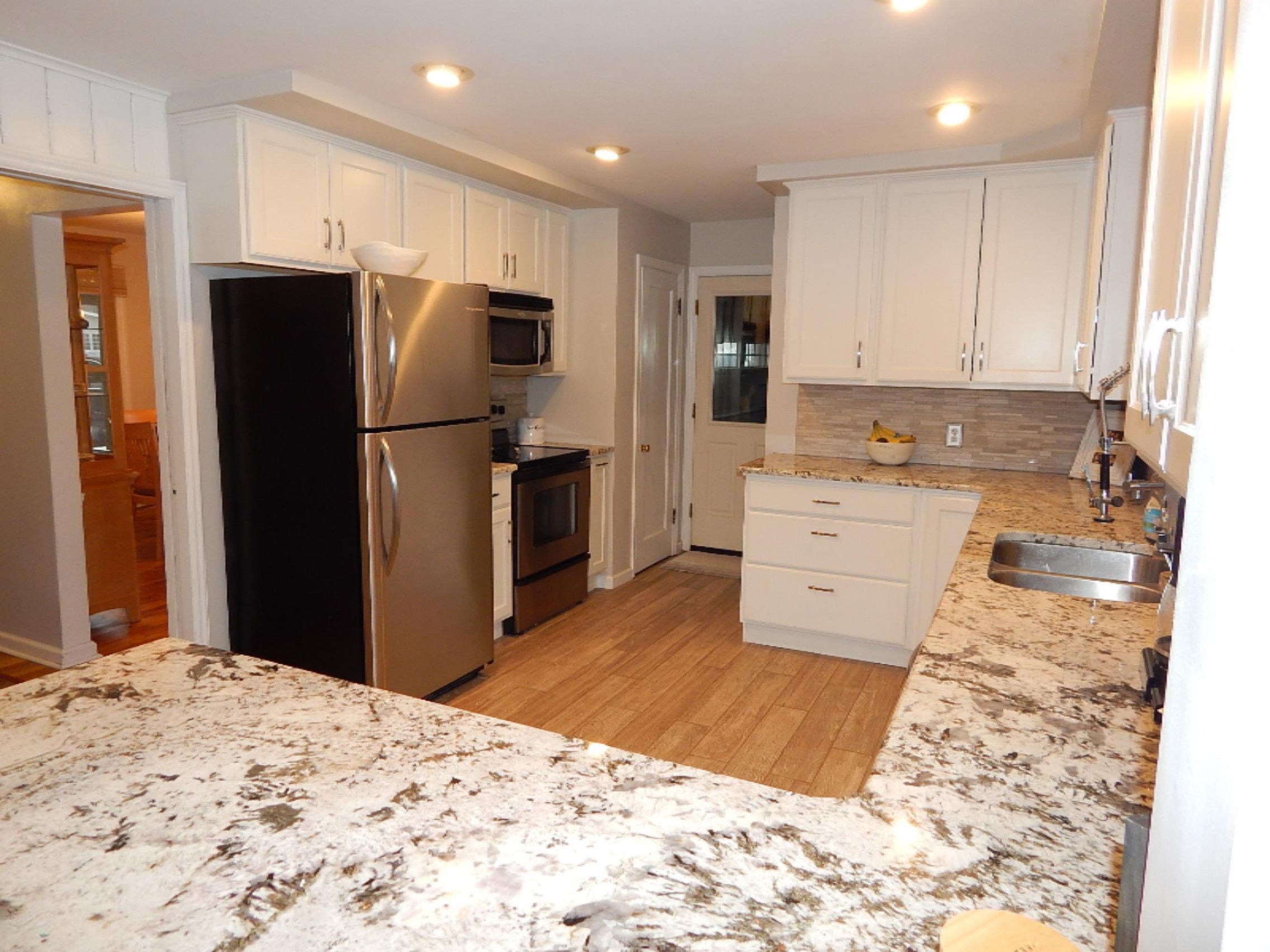 907 East Street Three Rivers, MI 49093 - Photo 4 of 51 kitchen 2