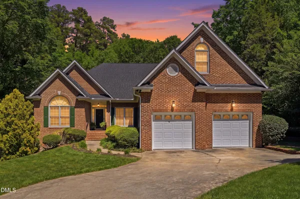 $1,149,500 | 3 Old Hope Creek Path, Durham, NC 27707