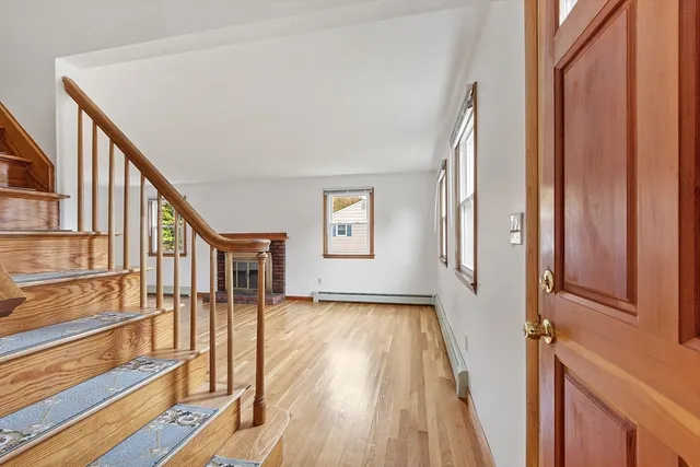 $2,800 | 4 Haskell Road, Pepperell, MA 01463