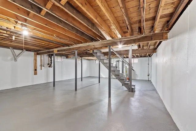 $2,800 | 4 Haskell Road, Pepperell, MA 01463