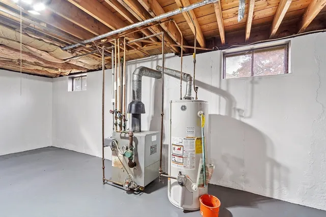 $2,800 | 4 Haskell Road, Pepperell, MA 01463