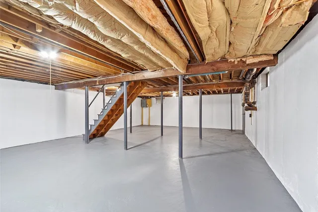 $2,800 | 4 Haskell Road, Pepperell, MA 01463