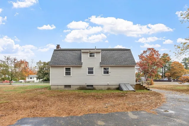 $2,800 | 4 Haskell Road, Pepperell, MA 01463