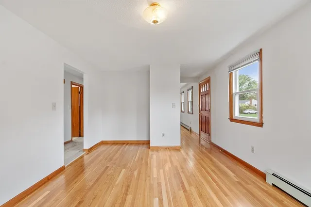 $2,800 | 4 Haskell Road, Pepperell, MA 01463