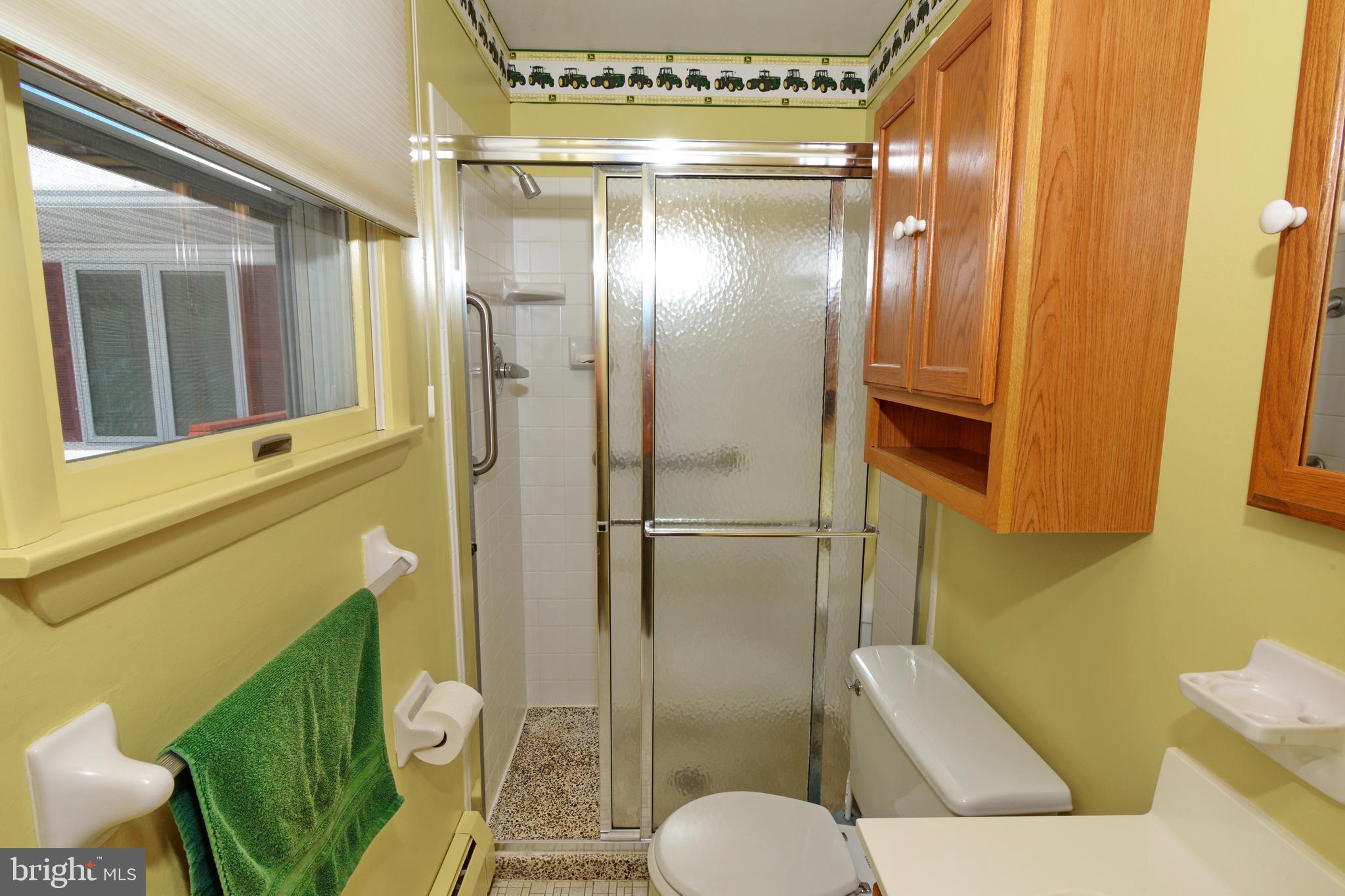 485 Quarry Road Harleysville, PA 19438 - Photo 21 of 37 Mater Bath