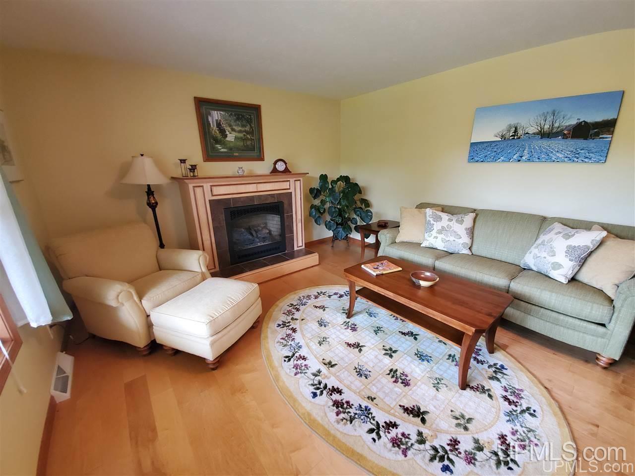 620 Miller Road Gwinn, MI 49841 - Photo 4 of 50 Gallery Image 4