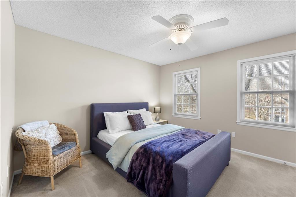 8041 Acuff Lane Lenexa, KS 66215 - Photo 22 of 33