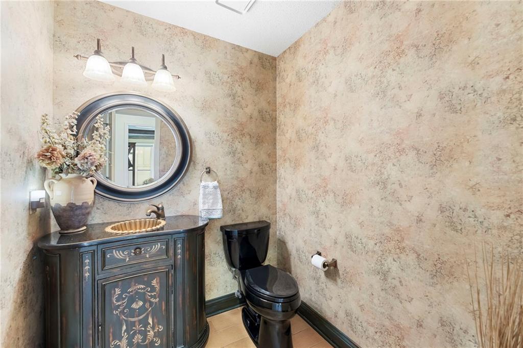 8041 Acuff Lane Lenexa, KS 66215 - Photo 27 of 33