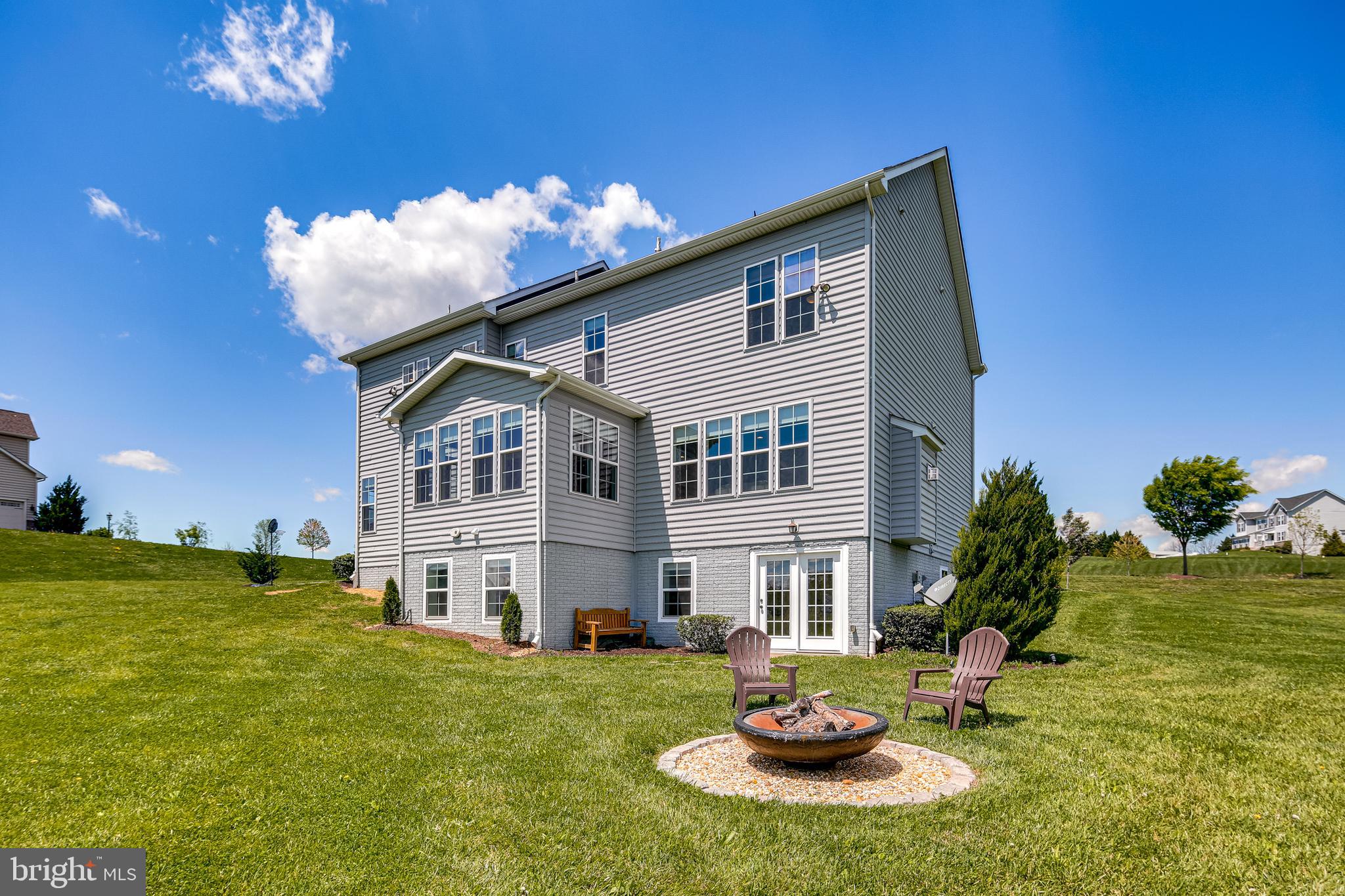 1265 Cambria Road Westminster, MD 21157 - Photo 46 of 56 Exterior rear
