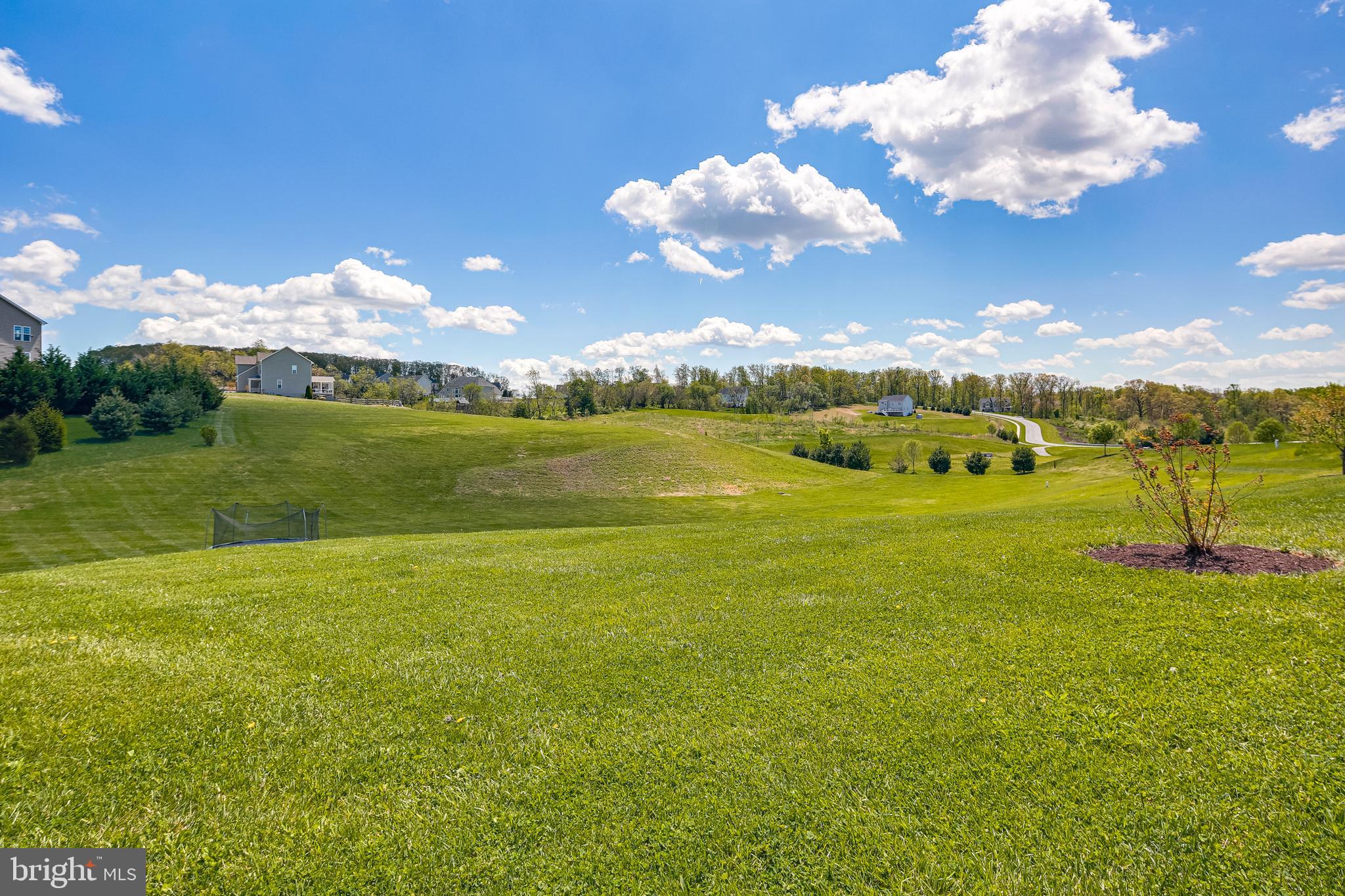 1265 Cambria Road Westminster, MD 21157 - Photo 49 of 56 Yard