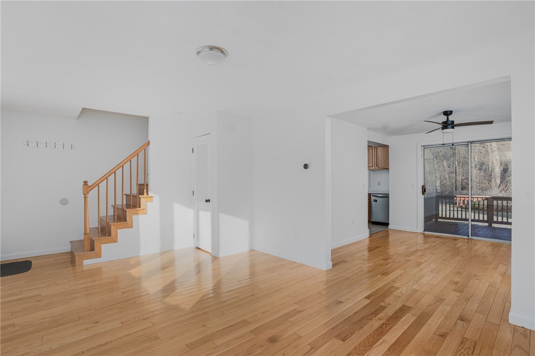 85 Reed Street Warwick, RI 02886 - Photo 18 of 28