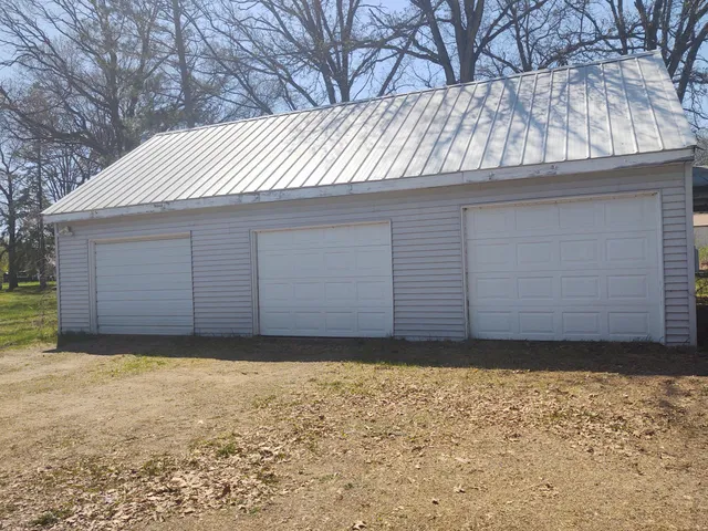 $120,000 | 36998 Quest Road, Hillman, MN 56338