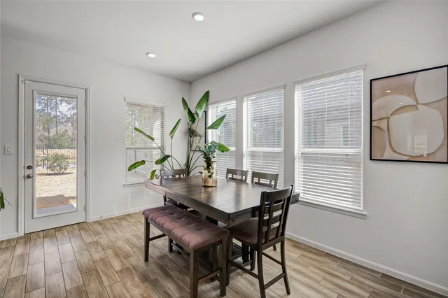 $374,500 | 17711 Misty Brk Lane, Conroe, TX 77302