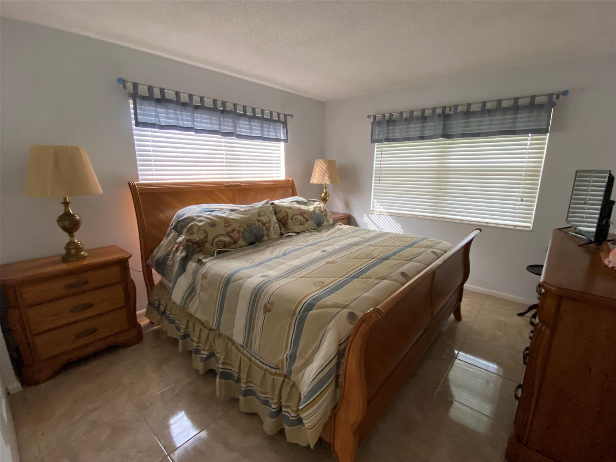 400 Markham R, Unit 400 Deerfield Beach, FL 33442 - Photo 14 of 52 Photo 14