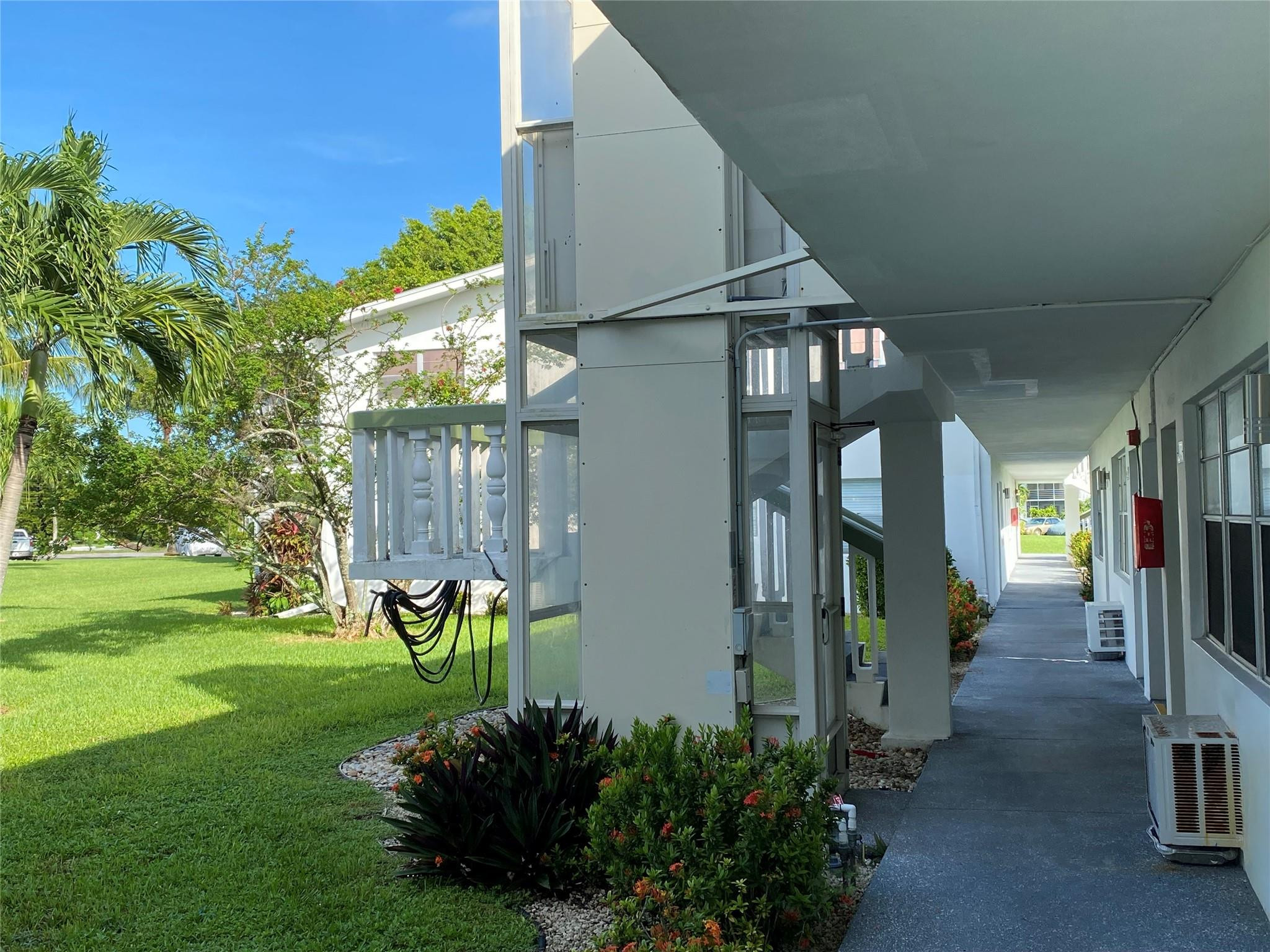 400 Markham R, Unit 400 Deerfield Beach, FL 33442 - Photo 24 of 52 Photo 24