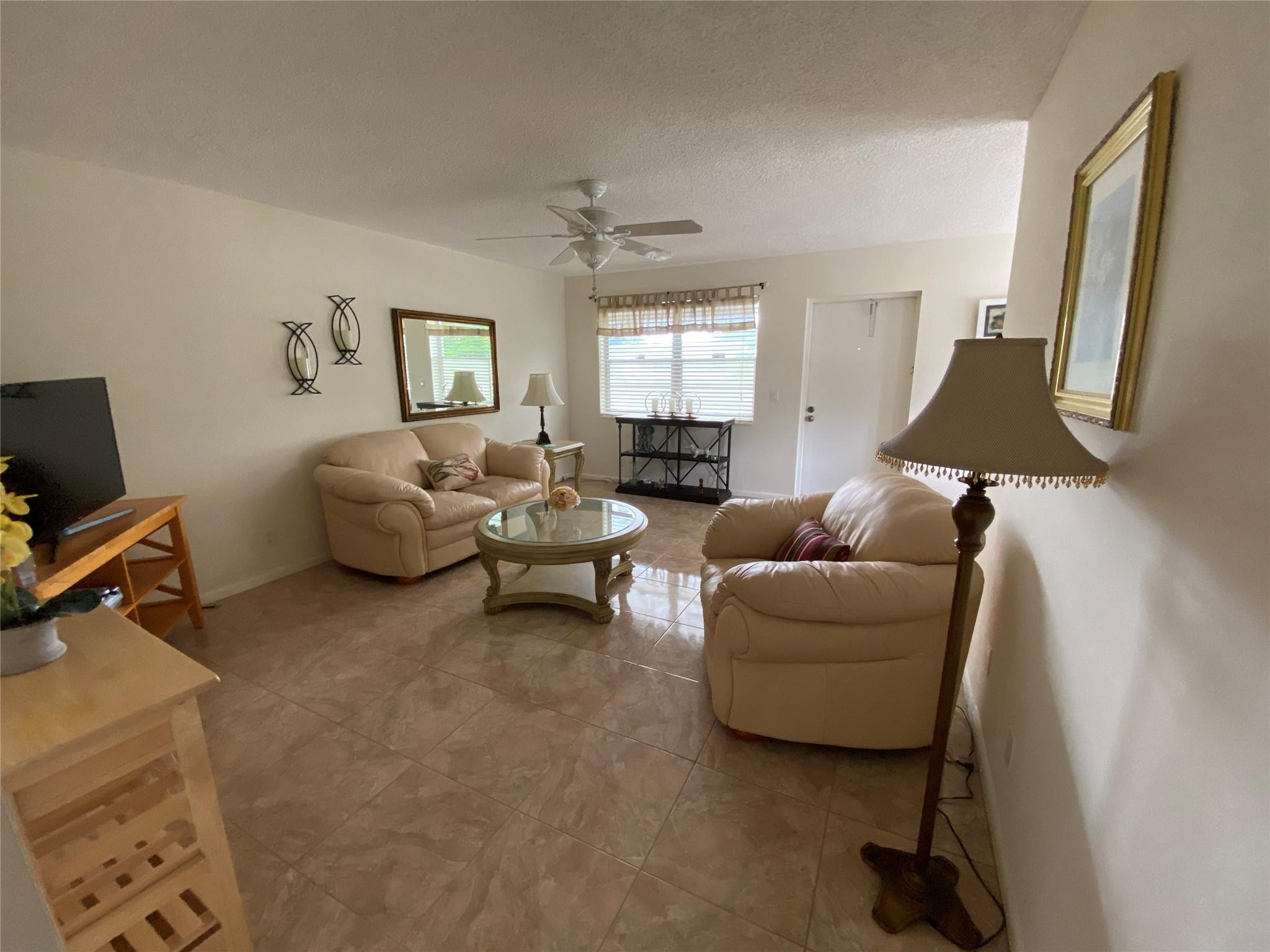 400 Markham R, Unit 400 Deerfield Beach, FL 33442 - Photo 9 of 52 Photo 9