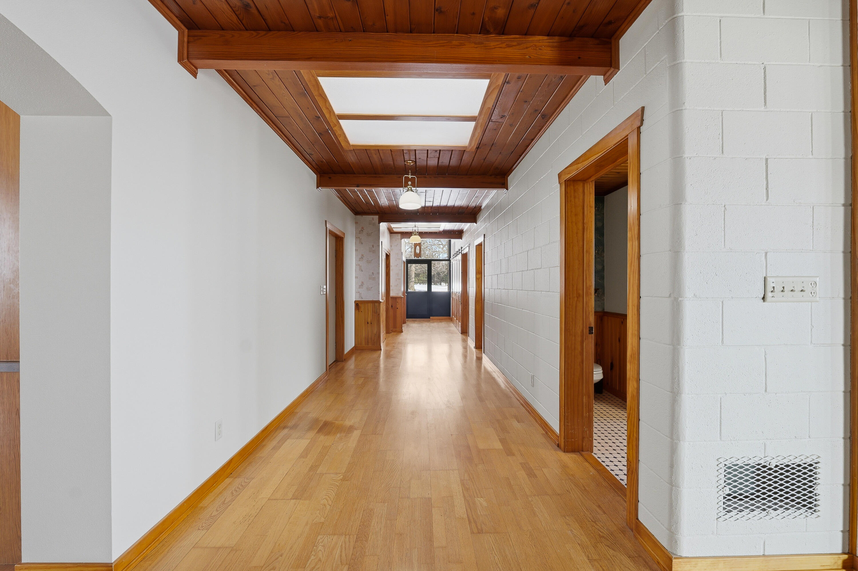 W2091 County HH Calumet, WI 53049 - Photo 6 of 44 P1592629