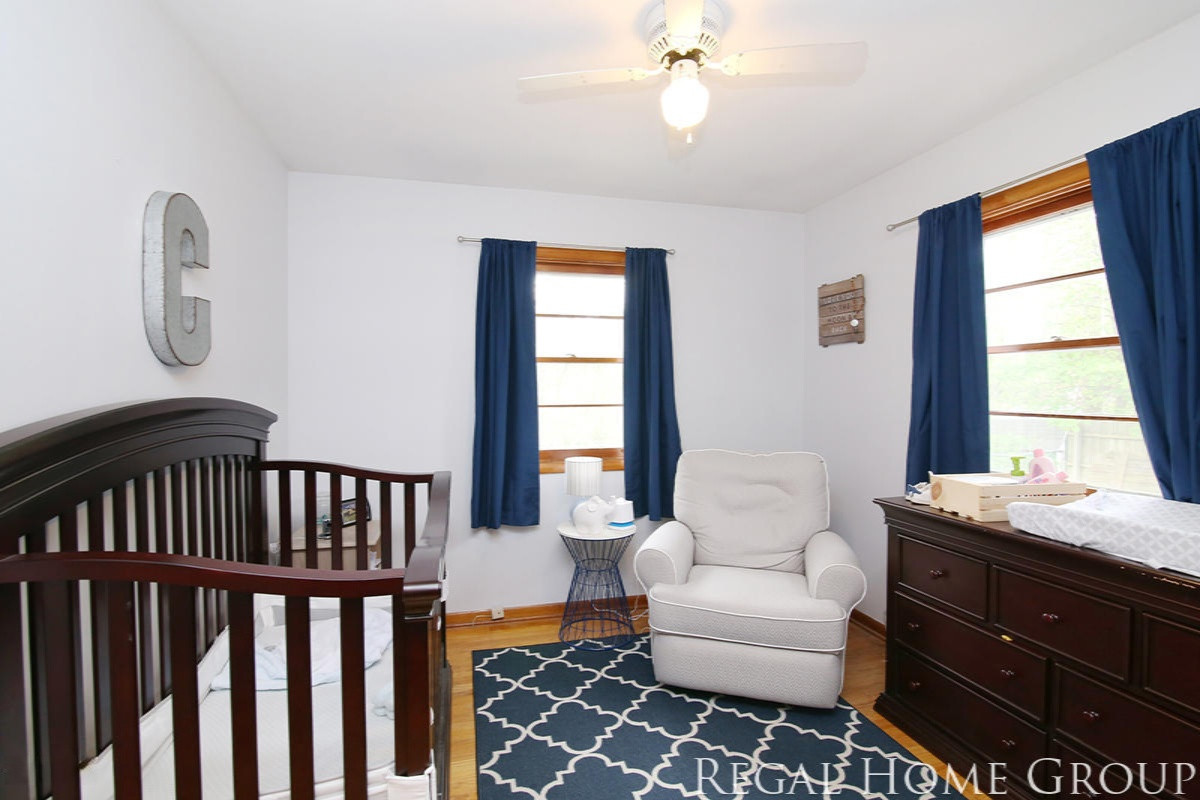 2034 Acton Road Northwest Grand Rapids, MI 49504 - Photo 12 of 23 IMG_2045