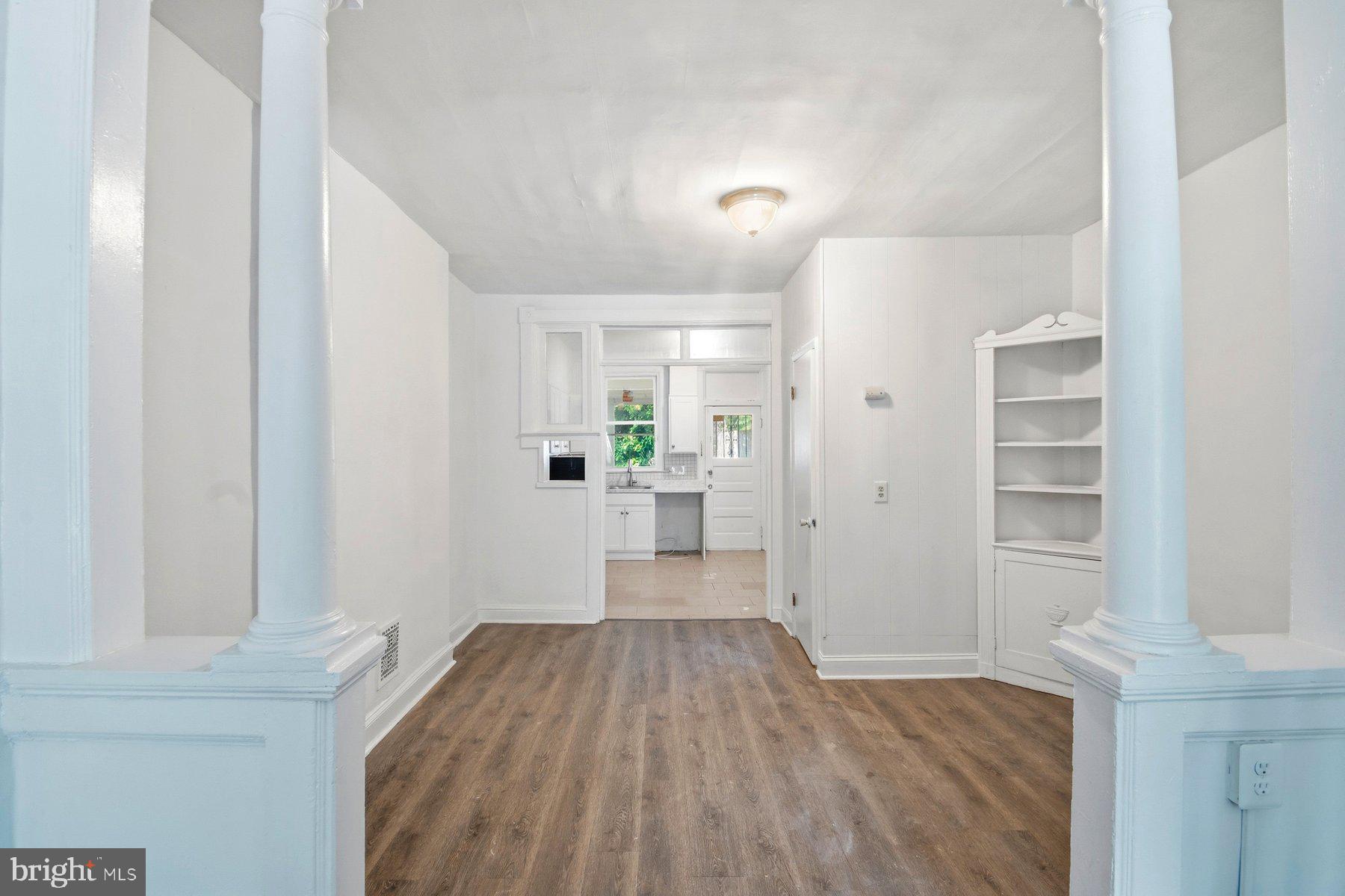 130 Collins Avenue Baltimore, MD 21229 - Photo 8 of 29