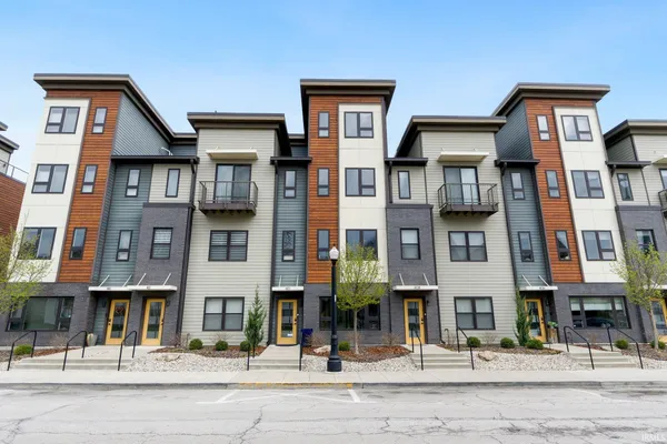 $529,900 | 410 West Brackenridge Street, Fort Wayne, IN 46802