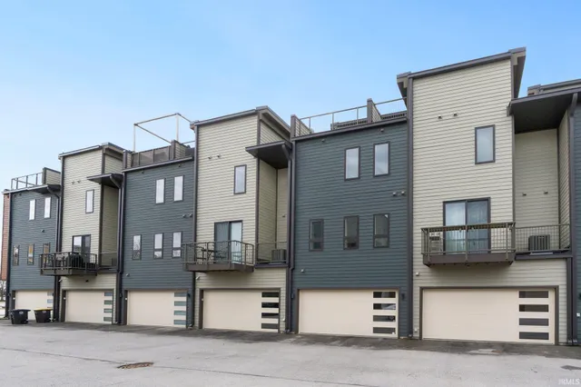 $529,900 | 410 West Brackenridge Street, Fort Wayne, IN 46802