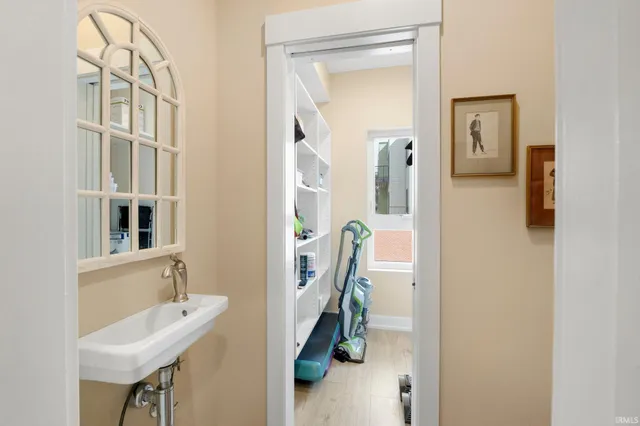 $529,900 | 410 West Brackenridge Street, Fort Wayne, IN 46802