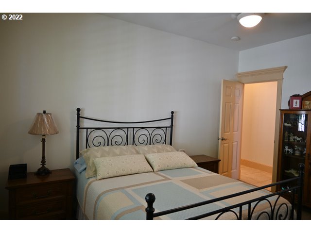 17206 Northeast 30th Place Ridgefield, WA 98642 - Photo 26 of 32 Gallery Image 26