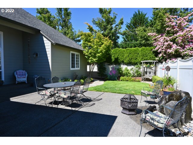 17206 Northeast 30th Place Ridgefield, WA 98642 - Photo 31 of 32 Gallery Image 31