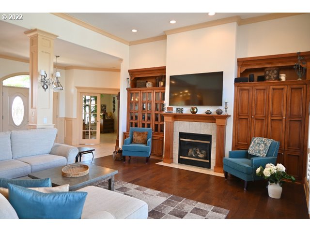 17206 Northeast 30th Place Ridgefield, WA 98642 - Photo 7 of 32 Gallery Image 7