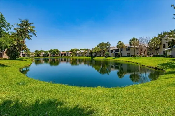 $3,200 | 3950 Cocoplum Circle, Unit 3638, Pompano Beach, FL 33063