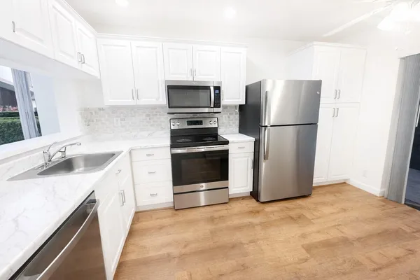 $3,200 | 3950 Cocoplum Circle, Unit 3638, Pompano Beach, FL 33063