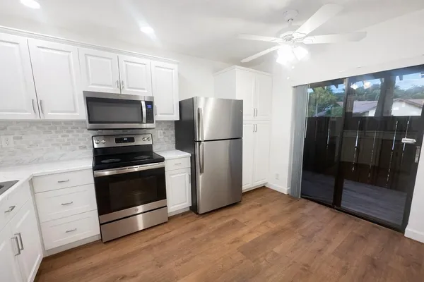 $3,200 | 3950 Cocoplum Circle, Unit 3638, Pompano Beach, FL 33063