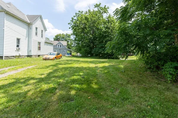 $6,500 | 443 Spicer Street, Akron, OH 44311