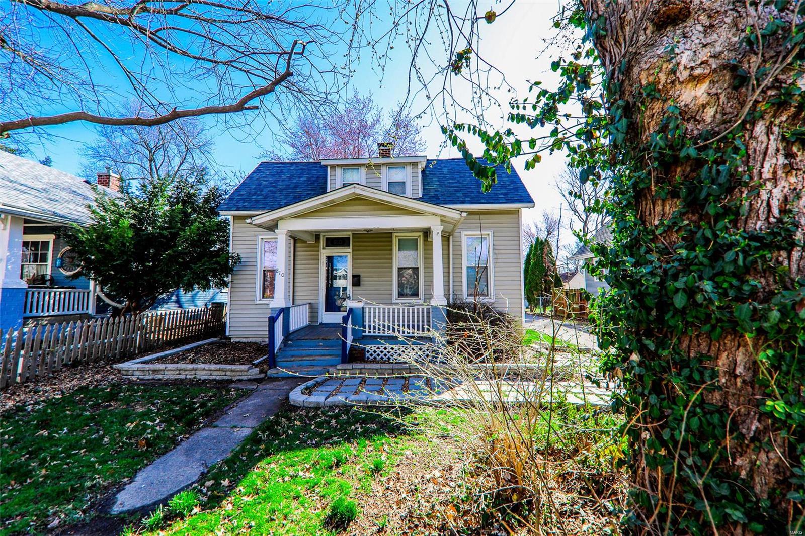 810 Troy Road Edwardsville, IL 62025 - Photo 2 of 24 Gallery Image 2